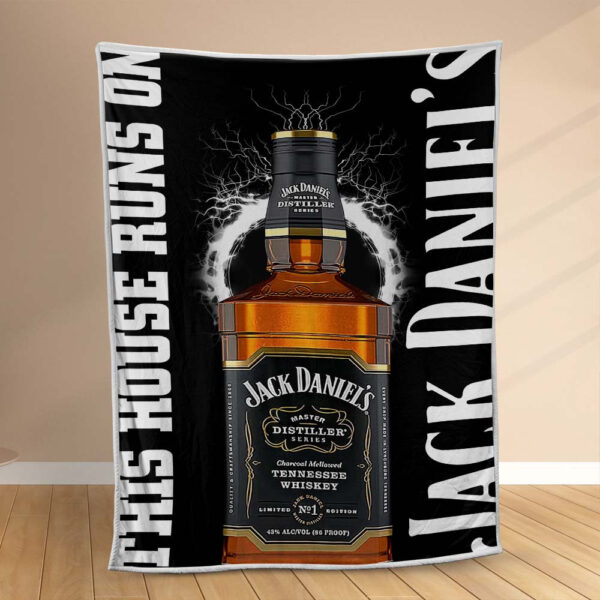 Plaid This House Runs On Jack Daniels Couverture Polaire Plaid Canapé