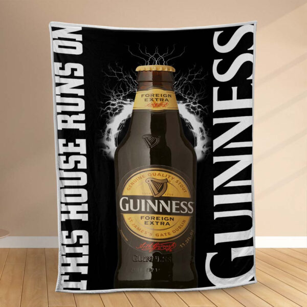 Plaid This House Run On Guinness Couverture Polaire Plaid Canapé
