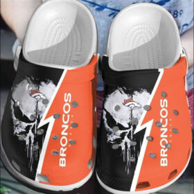 Sabots Skull Broncos Denver NFL Crocs Crocband Clog Comfortable Water Shoes –  Clog