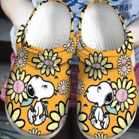 Sabots Snoopy With Flowers Design Crocs Crocband Clog Comfortable Water Shoes –  Clog