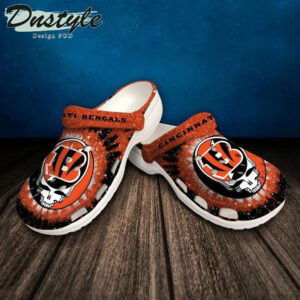Sabots Cincinnati Bengals Skull Pattern Crocs Classic Clogs Shoes In Orange -  Clog