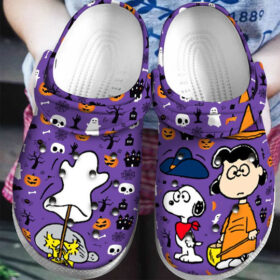 Sabots Snoopy Disney W Stickers Pattern Crocs Classic Clogs Shoes In Purple & Black –  Clog
