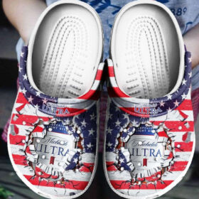 Sabots Michelob Ultra American Flag Pattern Crocs Classic Clogs Shoes –  Clog