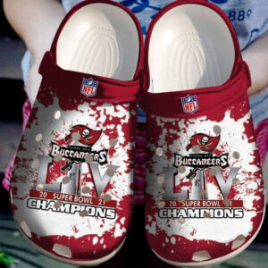 Sabots Tampa Bay Buccaneers Champion LIV Crocs Classic Clogs Shoes In Red -  Clog