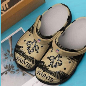 Sabots New Orleans Saints Logo Crocs Classic Clogs Shoes In Beige –  Clog
