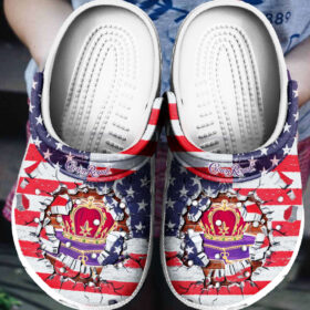 Sabots Crown Royal Logo Amercan Flag Breaking Pattern Crocs Classic Clogs Shoes –  Clog