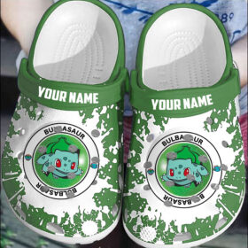 Sabots Pokemon Bulbasaur Logo Pattern Crocs Classic Clogs Shoes In Green & White –  Clog