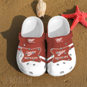 Sabots Miller HighLife Logo Pattern Crocs Classic Clogs Shoes In Dark Brown & White –  Clog