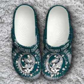 Sabots Philadelphia Eagles Grateful Dead Crocs Classic Clogs Shoes On Tie Dye Background –  Clog
