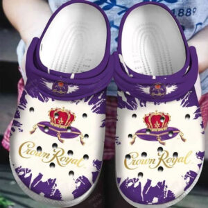 Sabots Crown Royal Logo Splatter Pattern Crocs Classic Clogs Shoes In Purple -  Clog