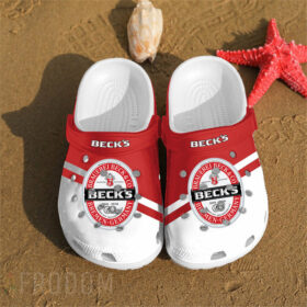 Sabots Beck’s W Hole Logo Pattern Crocs Classic Clogs Shoes In Red & White –  Clog