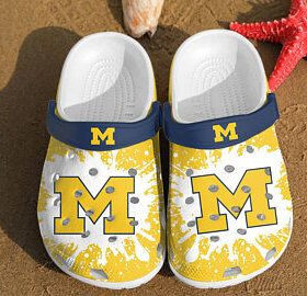 Sabots Michigan Wolverines In Yellow Pattern Crocs Crocband Clog Comfortable Water Shoes –  Clog
